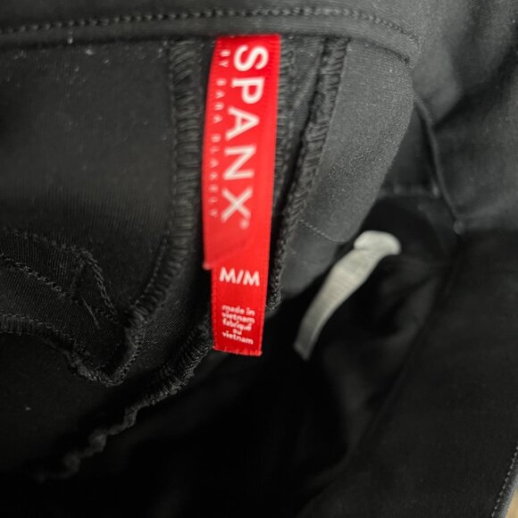 Spanx Backseam Skinny Pants Size Medium‎ - Picture 5 of 7